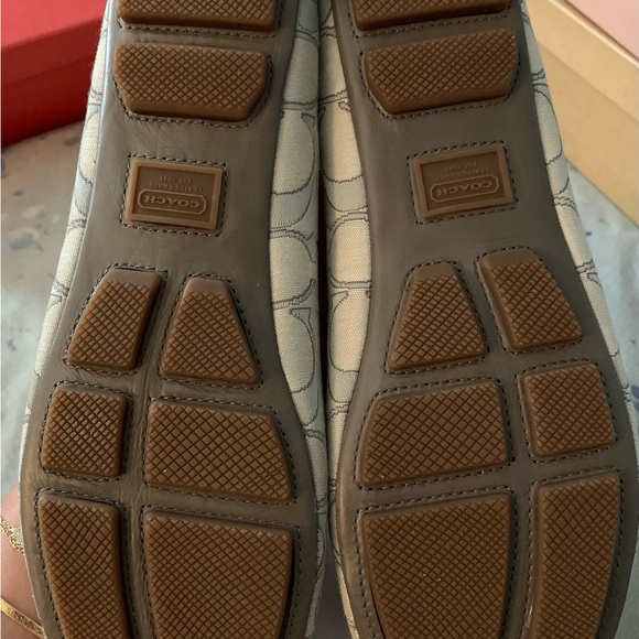 Beautiful Coach Flats! - Picture 2 of 3